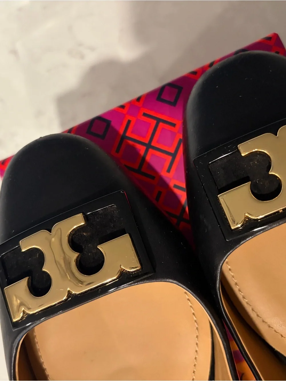 Tory Burch authentic tory